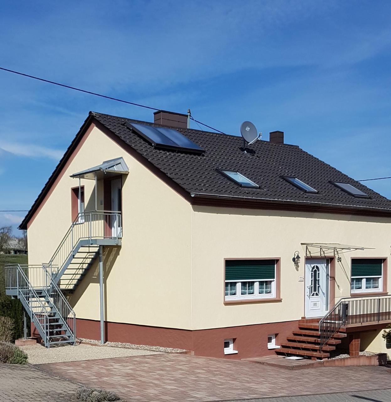 Landhaus Warndtwald Dependance Wadgassen Bagian luar foto